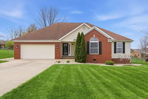 438 Oakley Ave, Harrodsburg, KY 40330