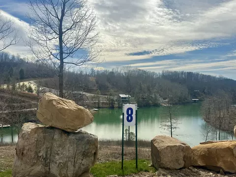 lot8 Sleepy Hollow Rd, East Bernstadt, KY 40729