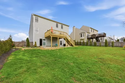 Exterior - 122 Johnstone Trl, Georgetown, KY 40324 photo 6 of 8