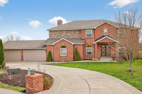 202 Palisades Pointe Dr, Lancaster, KY 40444