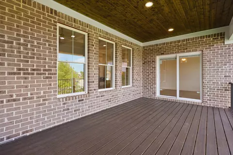 Exterior - 412 Doubletree Ct, Richmond, KY 40475 photo 8 of 10