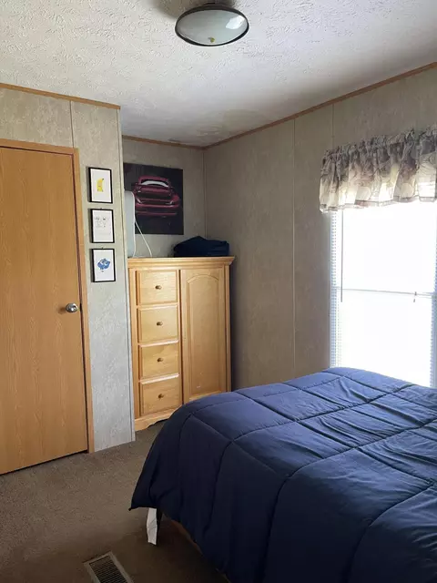 Bedroom - 183 Circle Ln, Burnside, KY 42519 photo 2 of 5