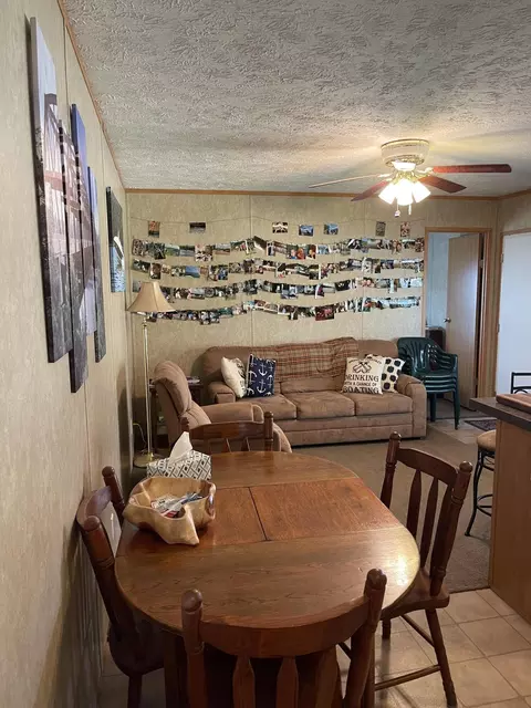 Dining - 183 Circle Ln, Burnside, KY 42519 photo 2 of 2