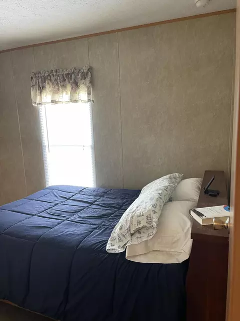 Bedroom - 183 Circle Ln, Burnside, KY 42519 photo 1 of 5