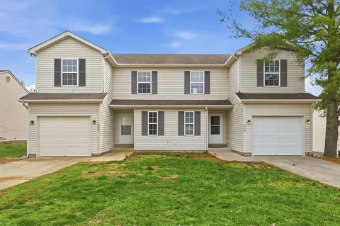258-260 Elkhorn Meadows Dr, Georgetown, KY 40324