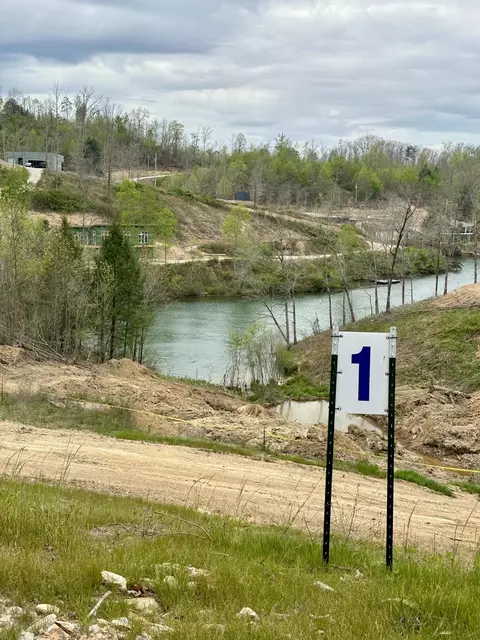 lot1 Sleepy Hollow Rd, East Bernstadt, KY 40729