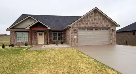 177 Central Park Ave, Berea, KY 40403