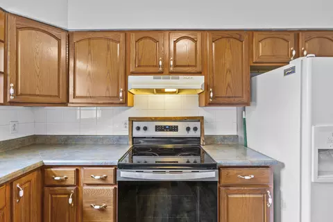 Kitchen - 519 Abners Mill Rd, Ewing, KY 41039 photo 1 of 2