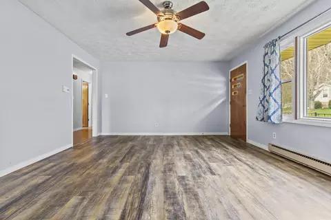 Living - 519 Abners Mill Rd, Ewing, KY 41039 photo 2 of 6