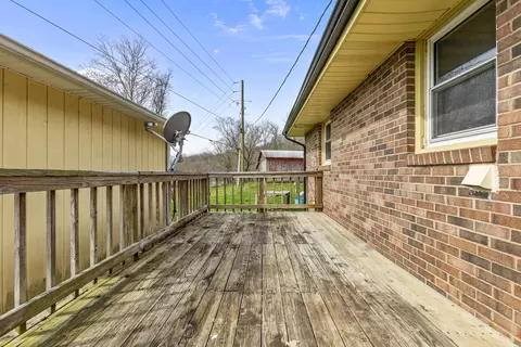 Exterior - 519 Abners Mill Rd, Ewing, KY 41039 photo 6 of 13