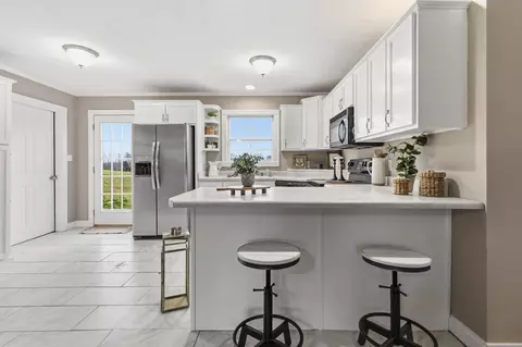 Kitchen - 1126 Estill Hackney Rd, Eubank, KY 42567 photo 1 of 3