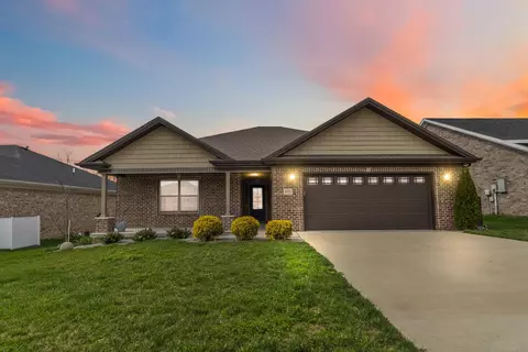 651 Four Winds Dr, Richmond, KY 40475