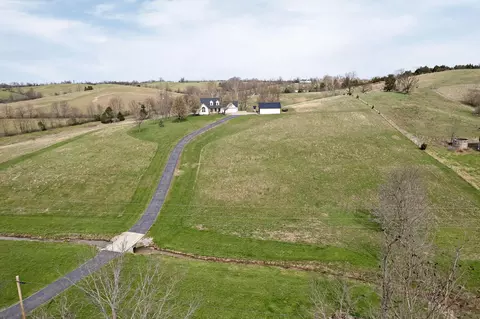 2289 Fall Lick Rd, Lancaster, KY 40444