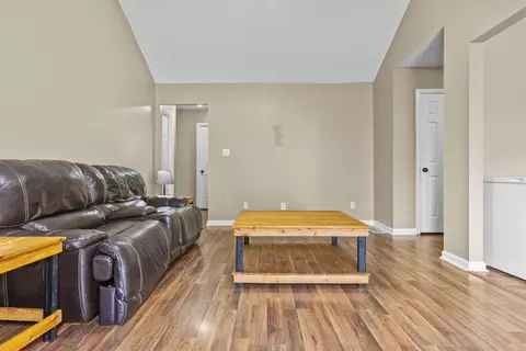 Living - 145 Barren River Blvd, Georgetown, KY 40324 photo 2 of 2