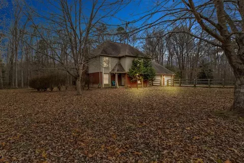 75 Secretariat Trl, Corbin, KY 40701