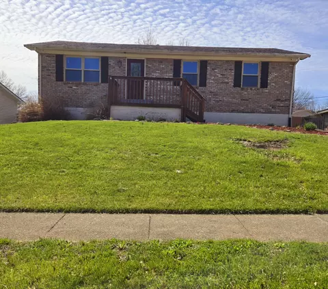 3191 Beaver Creek Dr, Lexington, KY 40517