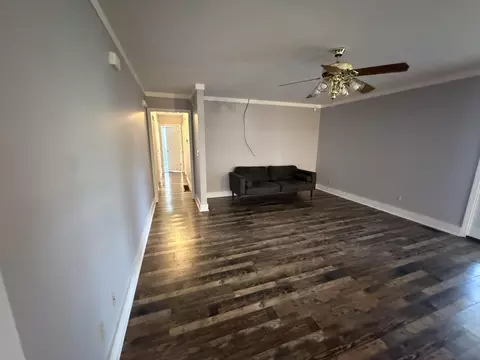 Living - 123 Dreyfus Rd, Berea, KY 40403 photo 1 of 3