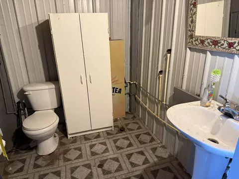 Bath - 123 Dreyfus Rd, Berea, KY 40403 photo 6 of 6