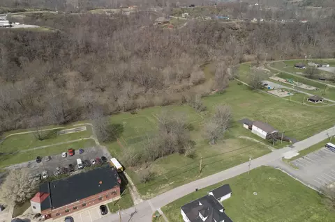 505 Riverside Dr, West Liberty, KY 41472