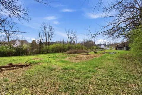 464 Ecton Rd, Winchester, KY 40391 photo 8