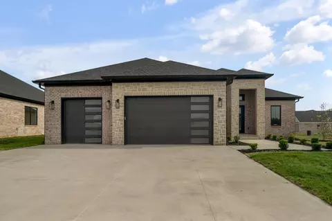 129 Zane Ln, Nicholasville, KY 40356