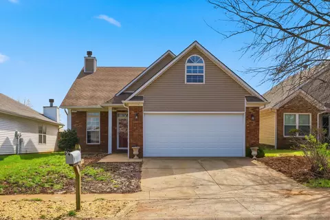 240 Darenia Ln, Lexington, KY 40511