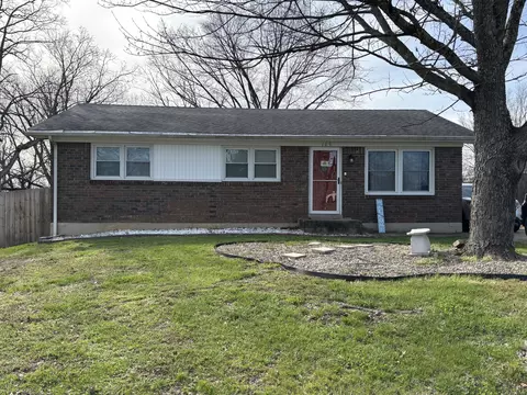 105 Brookfield Dr, Frankfort, KY 40601