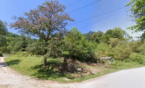 20 Barton Ln, Woodbine, KY 40771