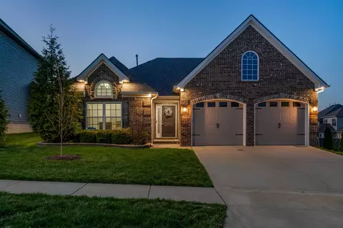 204 Blackthorn Dr, Nicholasville, KY 40356
