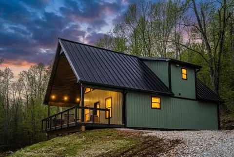 54 Germead Rd, Stanton, KY 40380