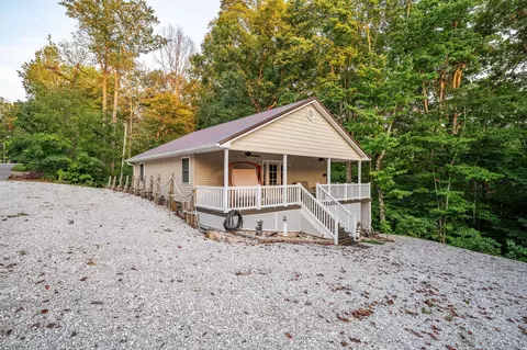 81 White Oak Ln, Monticello, KY 42633