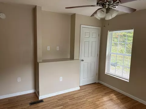 Living - 131 Bartlett Dr, Morehead, KY 40351 photo 2 of 2