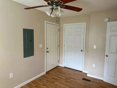 Bedroom - 131 Bartlett Dr, Morehead, KY 40351 photo 3 of 3