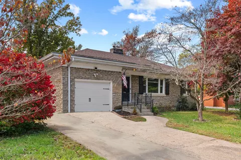 574 Sheridan Dr, Lexington, KY 40503