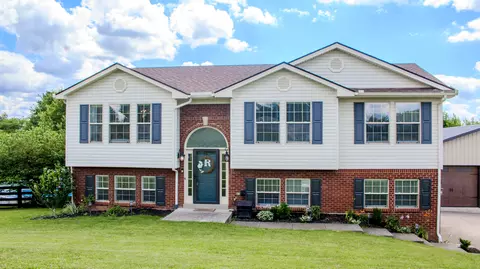 122 Saddlebrook Cir, Berea, KY 40403