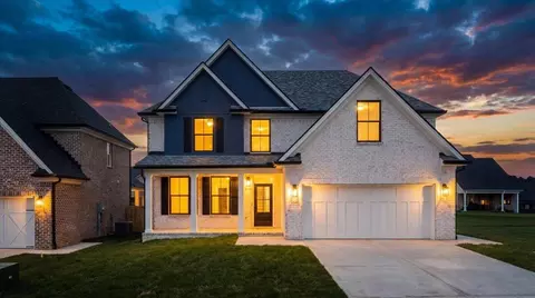4260 Buttermilk Rd, Lexington, KY 40509