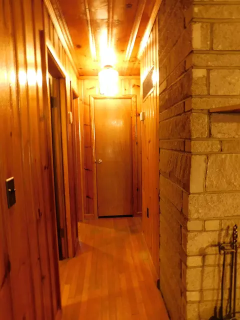 Entry Way - 116 Wolf Hollow Rd, Baxter, KY 40806 photo 3 of 3