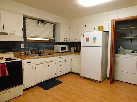 Kitchen - 116 Wolf Hollow Rd, Baxter, KY 40806 photo 3 of 6
