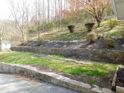 Exterior - 116 Wolf Hollow Rd, Baxter, KY 40806 photo 11 of 40