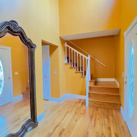 Entry Way - 82 Rollohank Trl, Corbin, KY 40701 photo 2 of 7