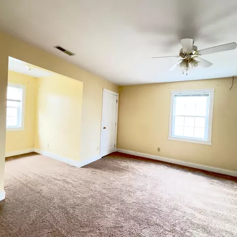 Bedroom - 82 Rollohank Trl, Corbin, KY 40701 photo 6 of 6