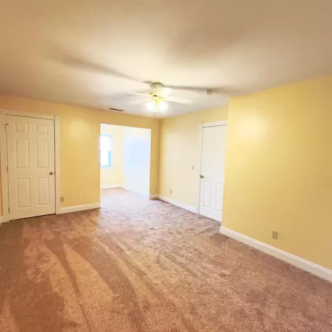 Bedroom - 82 Rollohank Trl, Corbin, KY 40701 photo 5 of 6