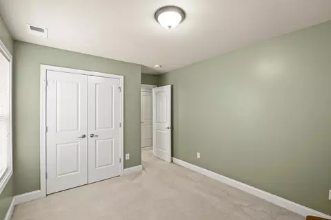 Bedroom - 110 Woods Point Cir, Georgetown, KY 40324 photo 4 of 6
