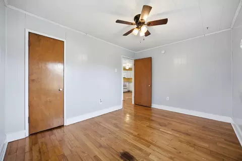 Bedroom - 115 Wright St, Stamping Ground, KY 40379 photo 3 of 9
