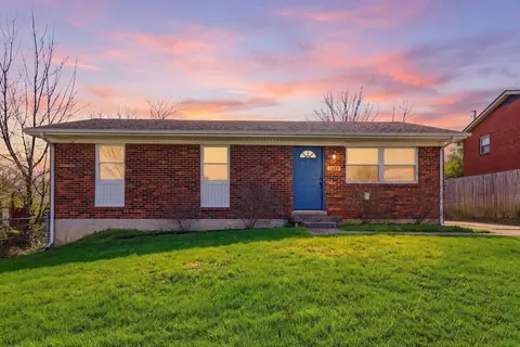 3668 Crosby Dr, Lexington, KY 40517