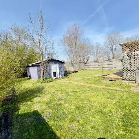 Exterior - 126 18th St, Corbin, KY 40701 photo 9 of 11