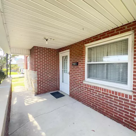 Exterior - 126 18th St, Corbin, KY 40701 photo 4 of 11