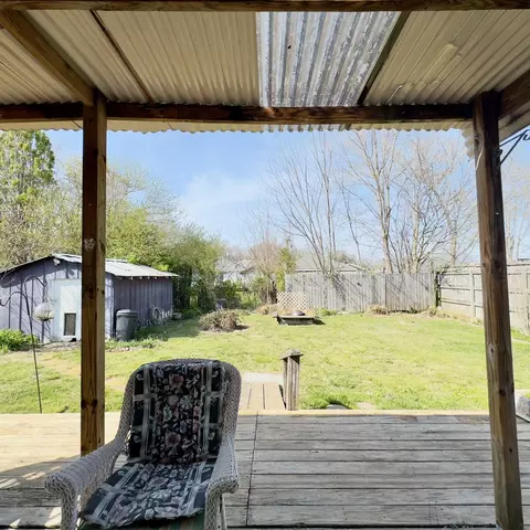 Exterior - 126 18th St, Corbin, KY 40701 photo 7 of 11
