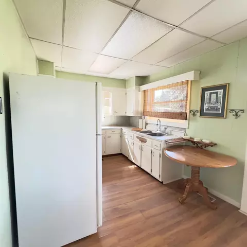 Kitchen - 126 18th St, Corbin, KY 40701 photo 1 of 4