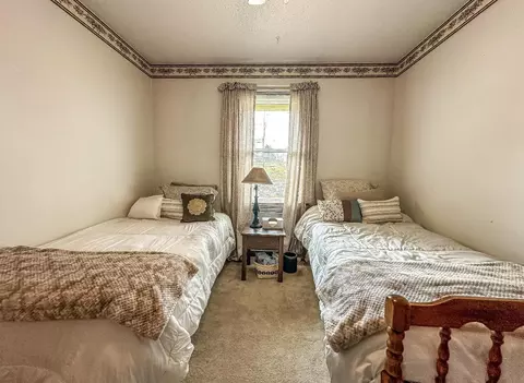 Bedroom - 174 Derby Trl, Corbin, KY 40701 photo 3 of 5